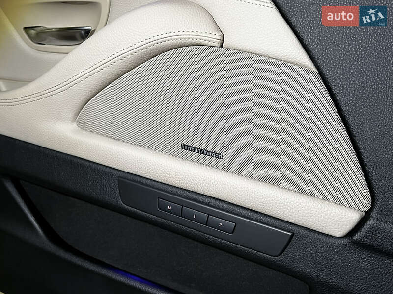 Седан BMW 5 Series 2012 в Одессе