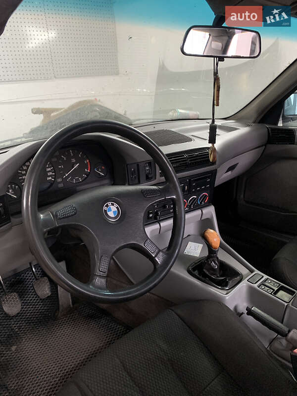 Седан BMW 5 Series 1990 в Днепре фото 8 Седан BMW 5 Series 1990 в Днепре