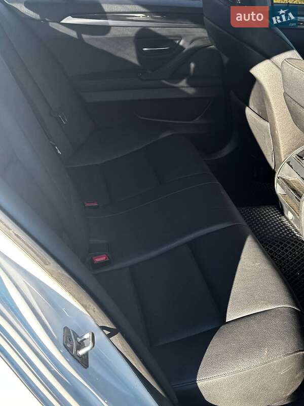 Седан BMW 5 Series 2011 в Житомире