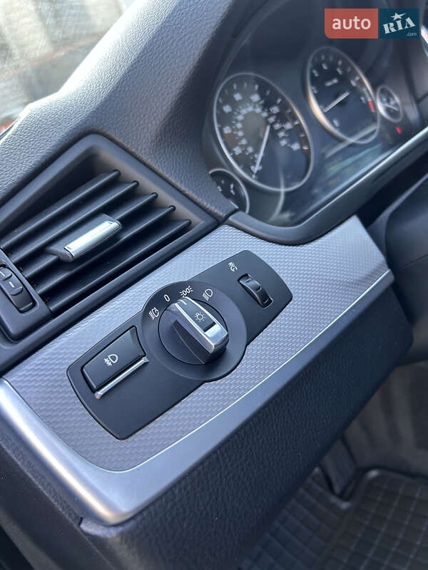 Седан BMW 5 Series 2013 в Киеве