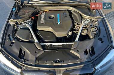 Седан BMW 5 Series 2018 в Ужгороді