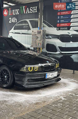 Седан BMW 5 Series 2000 в Коломые