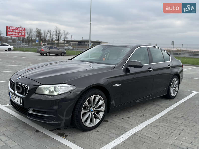Седан BMW 5 Series 2014 в Киеве фото 4 Седан BMW 5 Series 2014 в Киеве