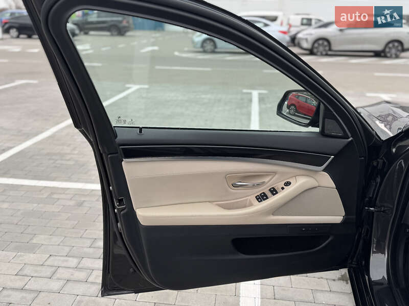 Седан BMW 5 Series 2014 в Киеве фото 8 Седан BMW 5 Series 2014 в Киеве