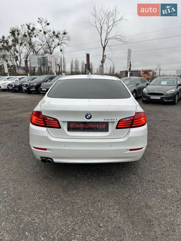Седан BMW 5 Series 2013 в Белогородке