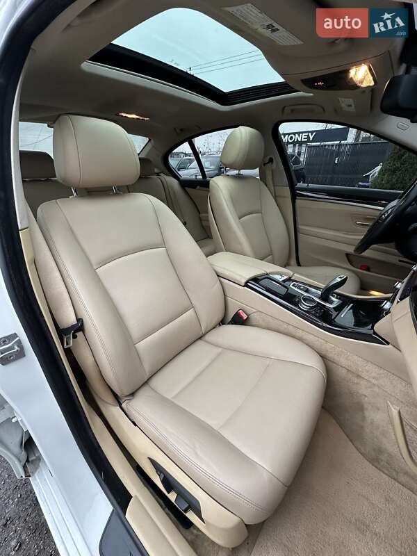 Седан BMW 5 Series 2013 в Белогородке