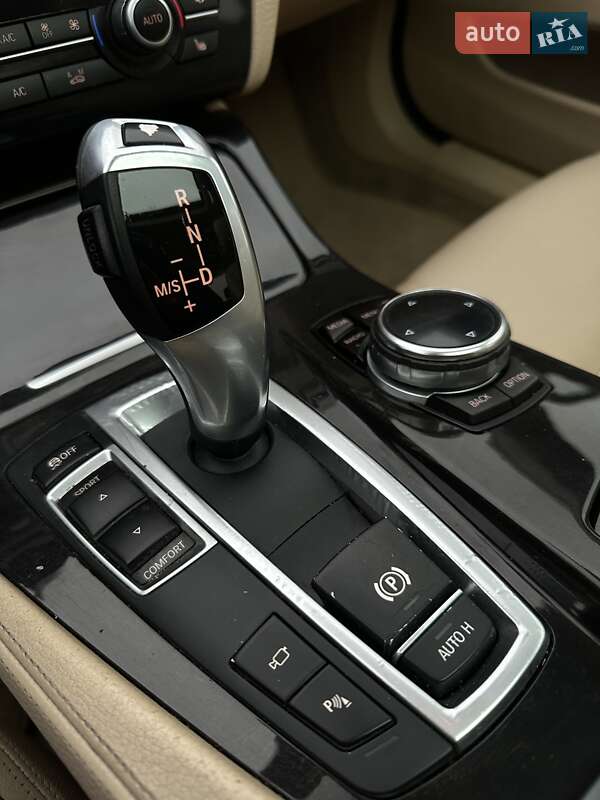 Седан BMW 5 Series 2013 в Белогородке