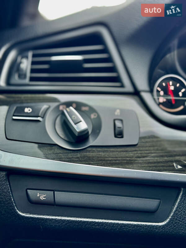 Седан BMW 5 Series 2015 в Гайсине