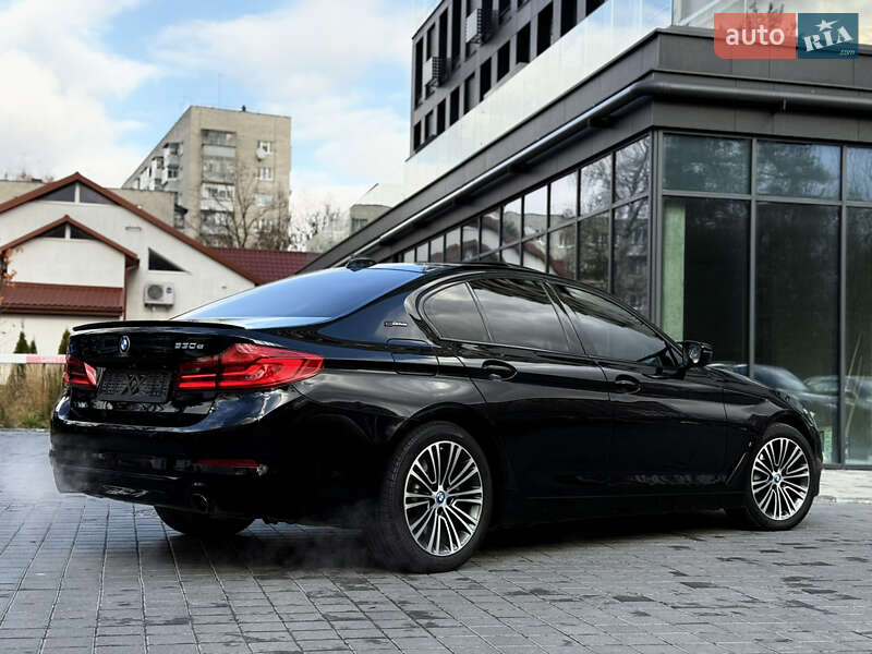 Седан BMW 5 Series 2018 в Львове фото 16 Седан BMW 5 Series 2018 в Львове