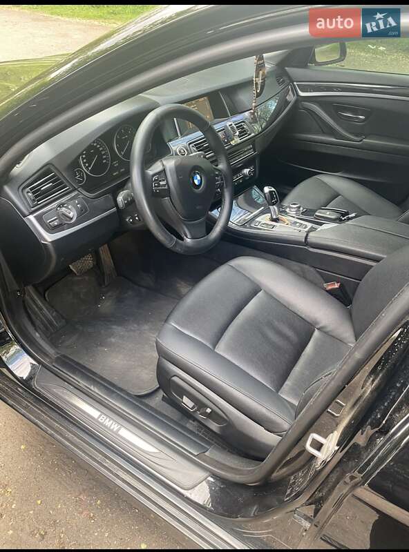 Седан BMW 5 Series 2013 в Кропивницком