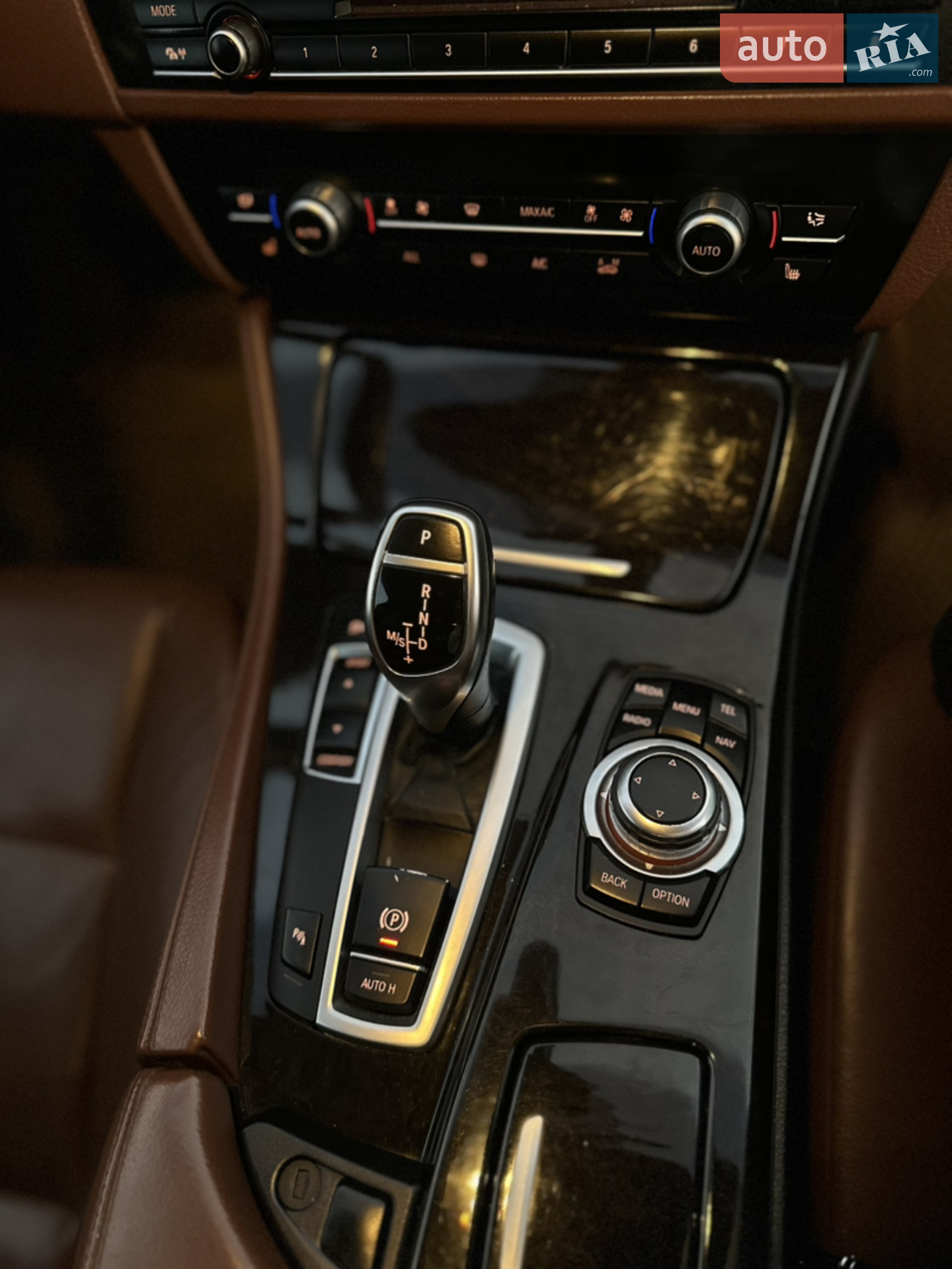 2013 BMW 5er - мініатюра 12