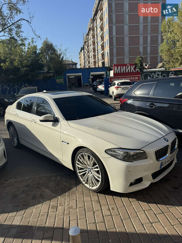 BMW 5 Series 2014 BMW 5 Series 2014