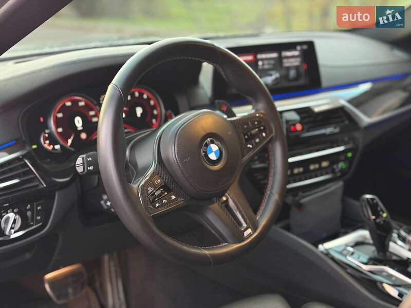 Седан BMW 5 Series 2017 в Кривом Роге