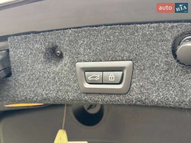 Седан BMW 5 Series 2014 в Кривом Роге