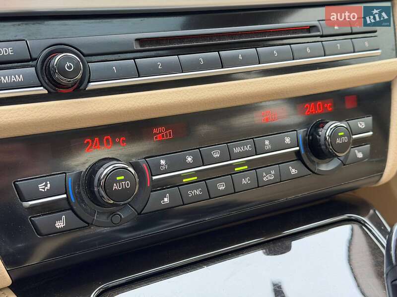 Седан BMW 5 Series 2014 в Кривом Роге