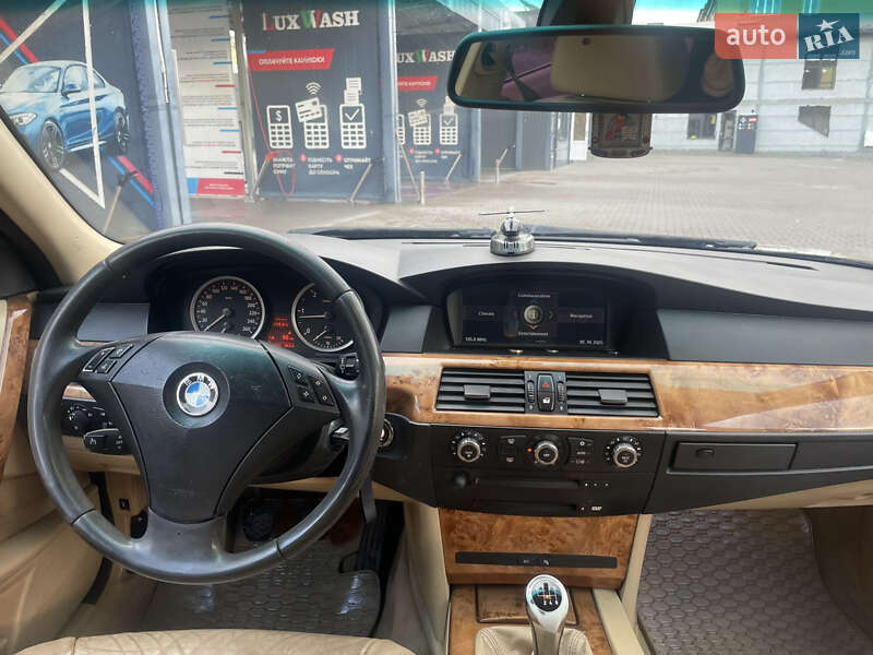 Седан BMW 5 Series 2007 в Коломые