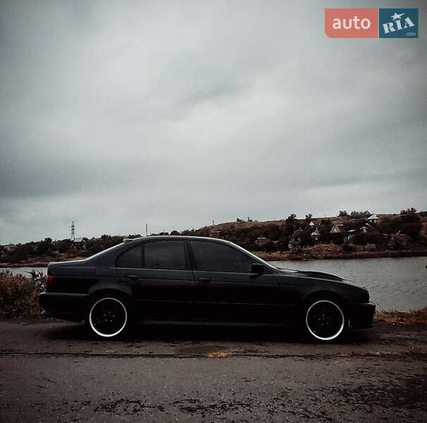 Седан BMW 5 Series 1997 в Визирке