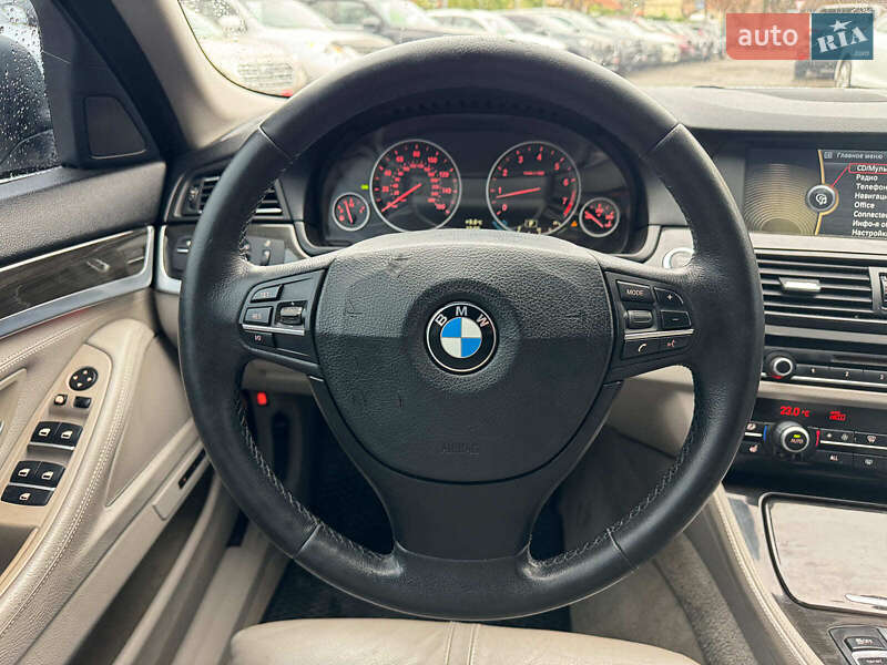 Седан BMW 5 Series 2011 в Виннице