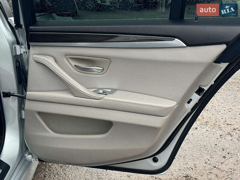 Седан BMW 5 Series 2011 в Виннице