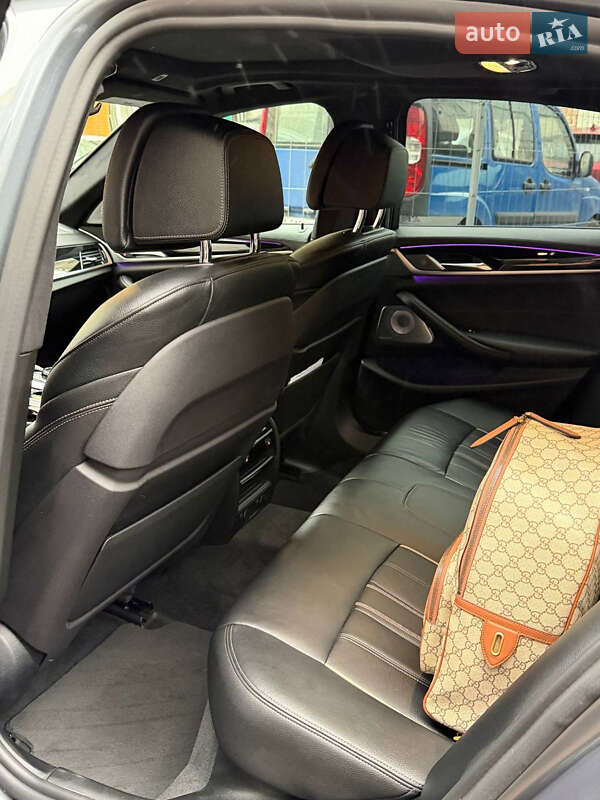Седан BMW 5 Series 2018 в Киеве
