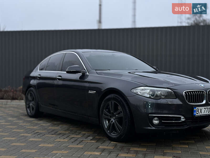 Седан BMW 5 Series 2013 в Кам'янець-Подільському фото 57 Седан BMW 5 Series 2013 в Кам'янець-Подільському