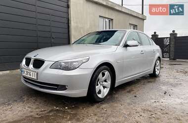 Седан BMW 5 Series 2009 в Остроге