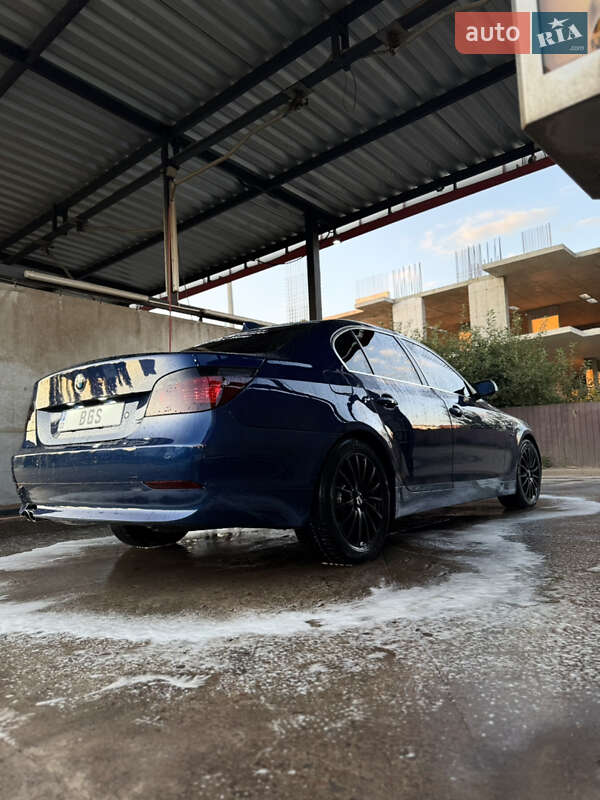 Седан BMW 5 Series 2005 в Сумах