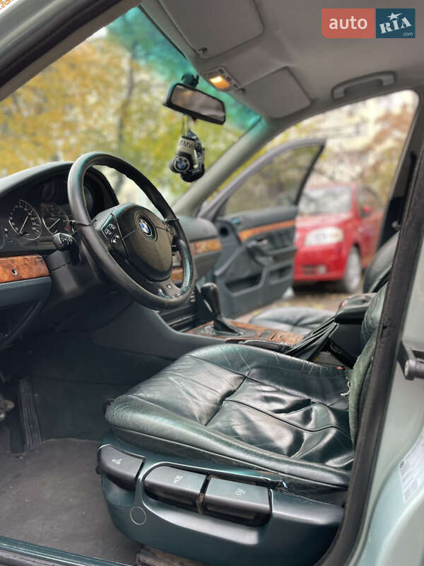 Седан BMW 5 Series 1998 в Одессе