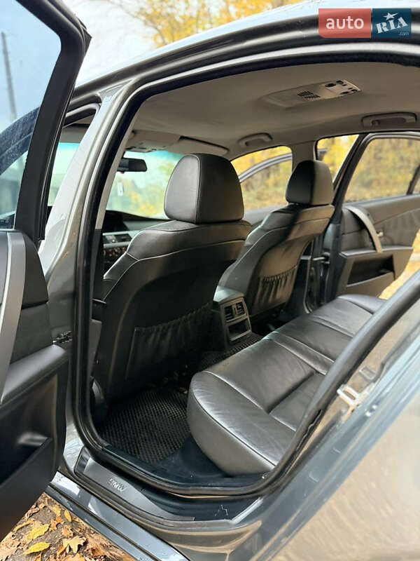 Седан BMW 5 Series 2004 в Жмеринке