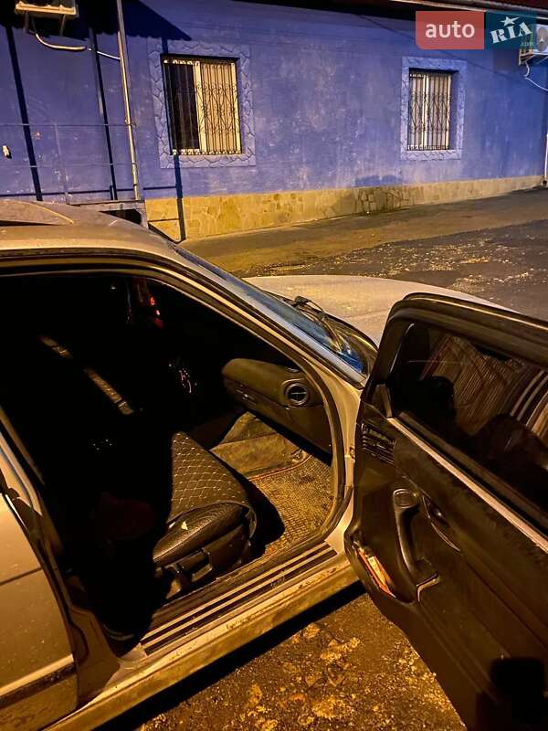 Седан BMW 5 Series 1990 в Городку