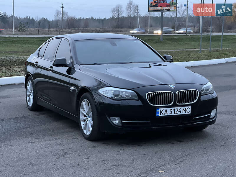 BMW 5 Series 2011