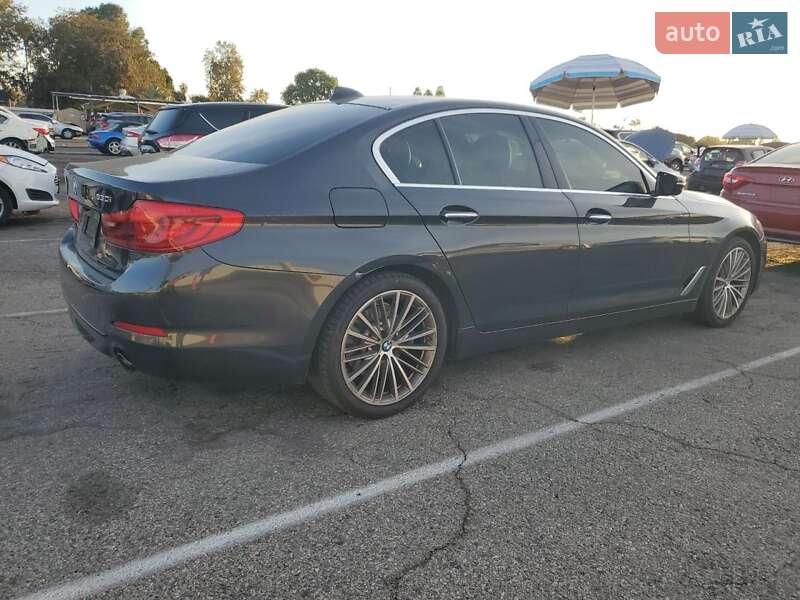 Седан BMW 5 Series 2017 в Львове