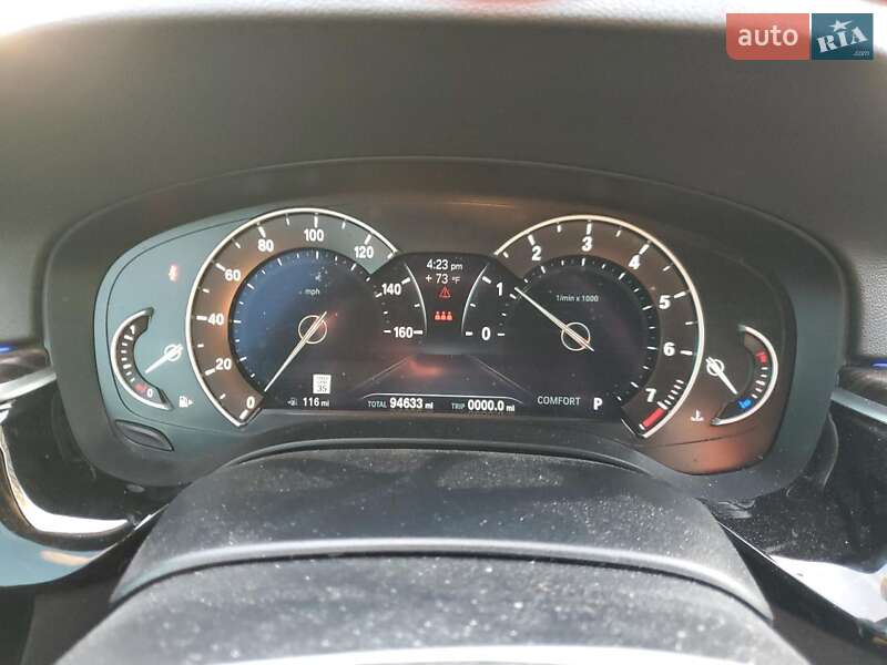 Седан BMW 5 Series 2017 в Львове