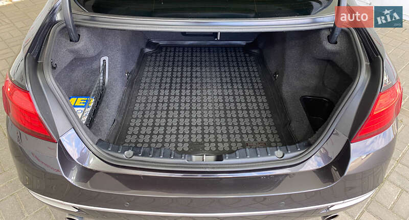 Седан BMW 5 Series 2013 в Львове фото 5 Седан BMW 5 Series 2013 в Львове