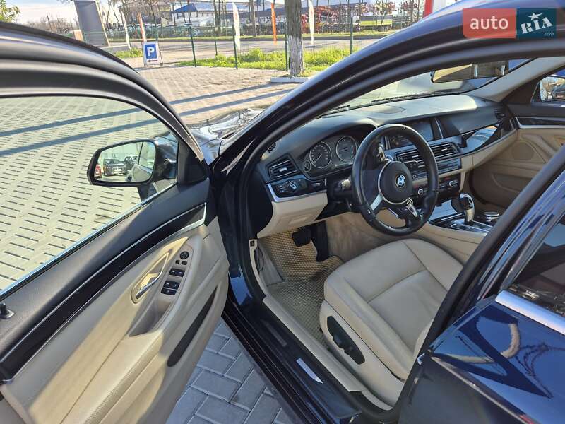 Универсал BMW 5 Series 2016 в Кропивницком