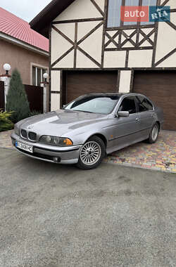 Седан BMW 5 Series 1996 в Днепре