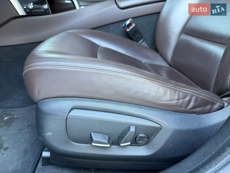 Седан BMW 5 Series 2015 в Стрые