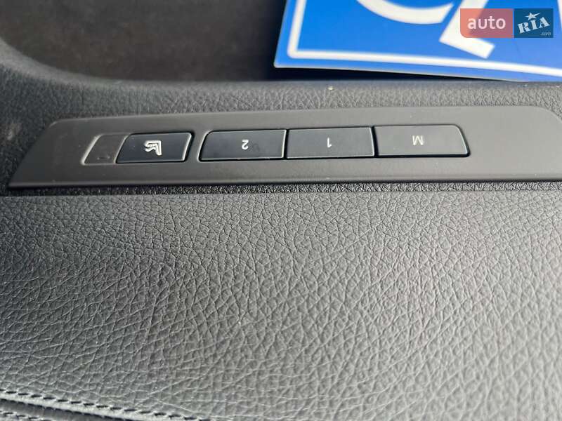 Седан BMW 5 Series 2014 в Львове фото 29 Седан BMW 5 Series 2014 в Львове