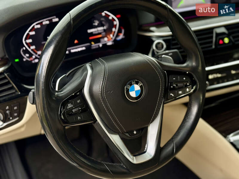 Седан BMW 5 Series 2020 в Днепре