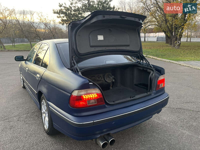 Седан BMW 5 Series 1997 в Миколаєві