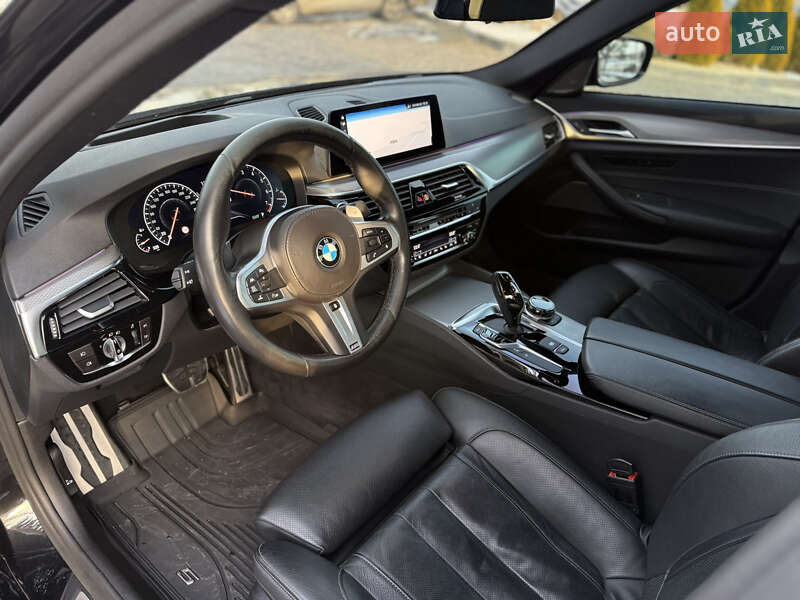 Седан BMW 5 Series 2018 в Львове фото 36 Седан BMW 5 Series 2018 в Львове
