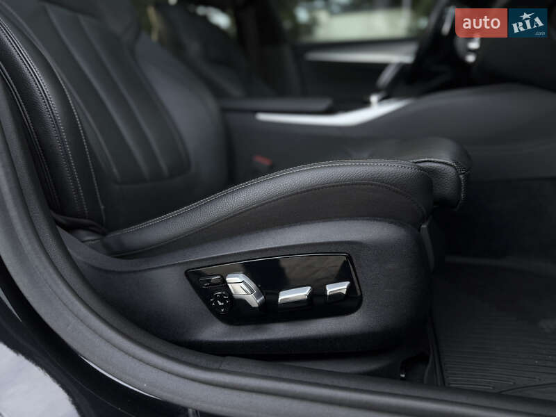 Седан BMW 5 Series 2018 в Львове фото 92 Седан BMW 5 Series 2018 в Львове