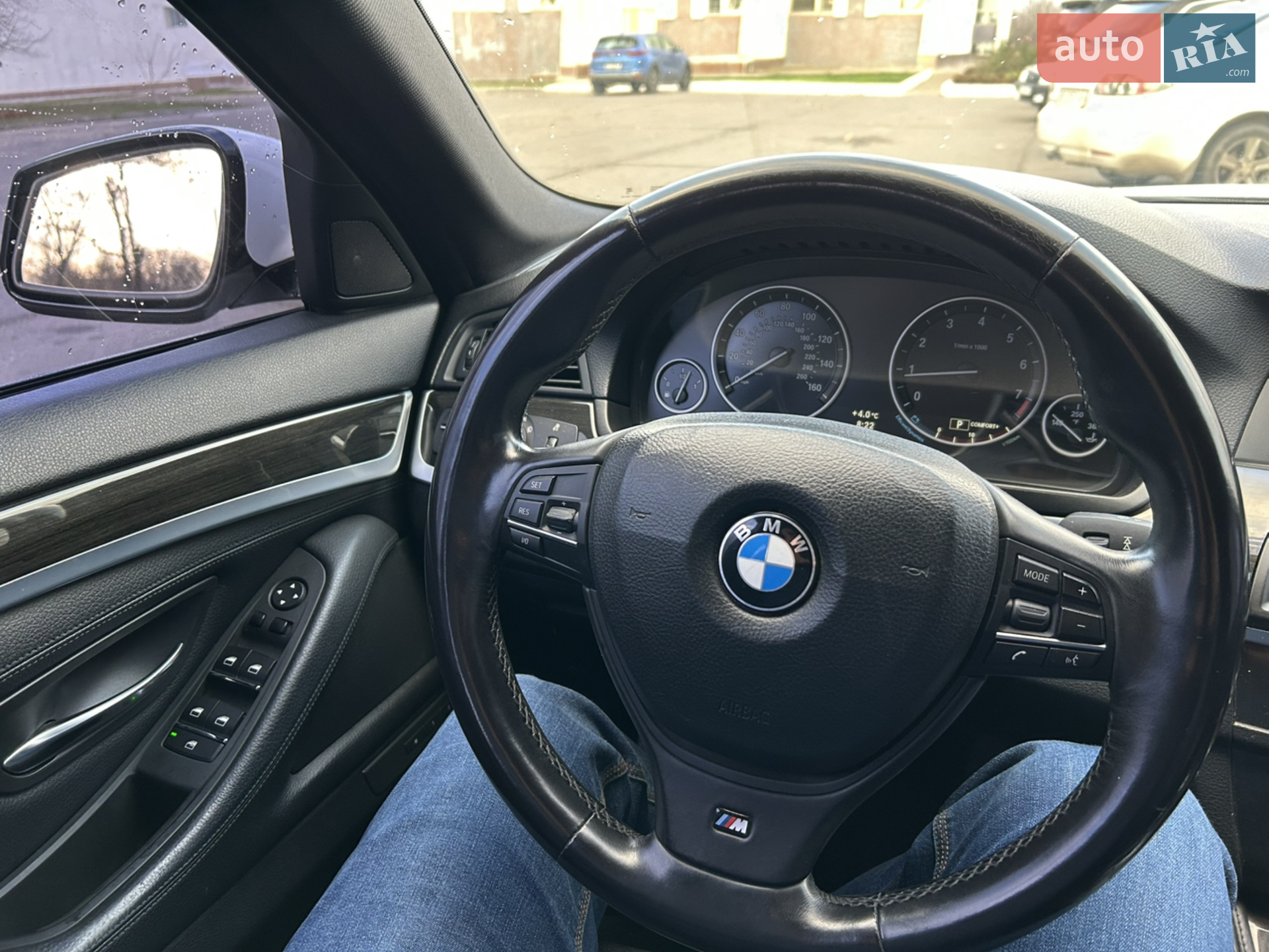 2012 BMW 5er - мініатюра 18