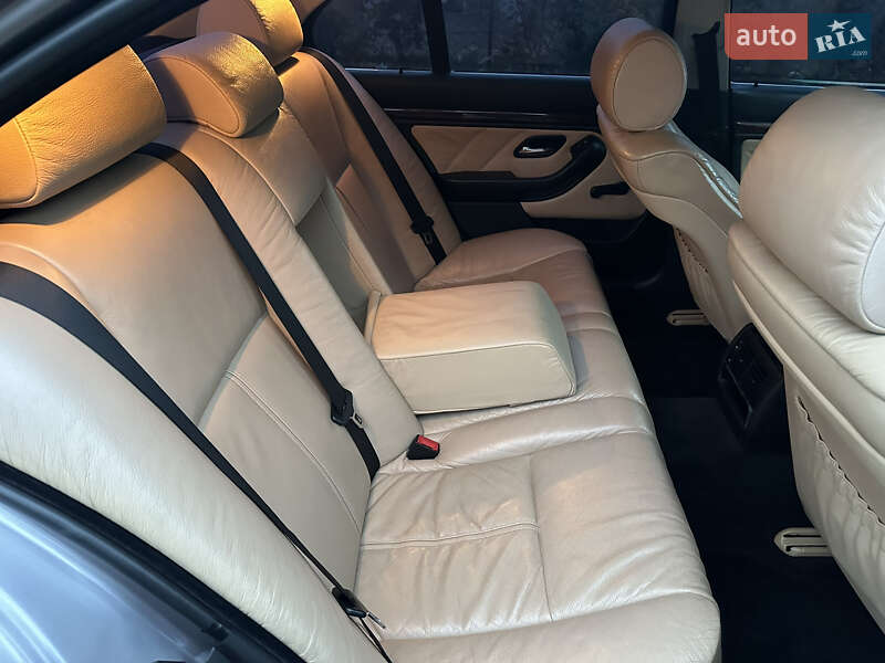 Седан BMW 5 Series 1996 в Решетиловке