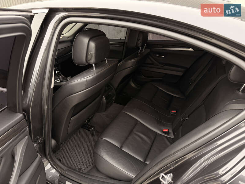 Седан BMW 5 Series 2010 в Тернополе