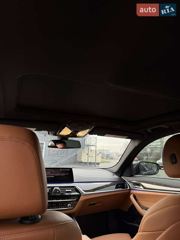Седан BMW 5 Series 2019 в Броварах