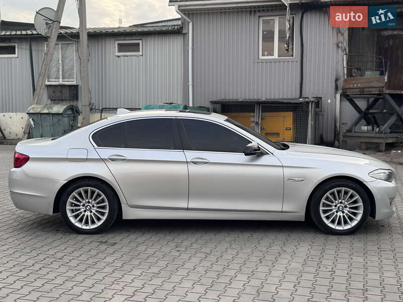 Седан BMW 5 Series 2011 в Радомышле