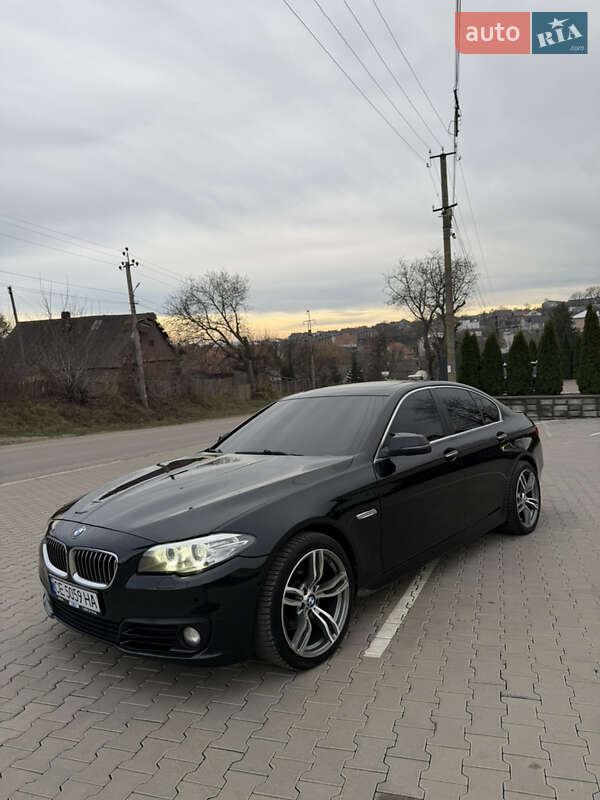 Седан BMW 5 Series 2012 в Черновцах