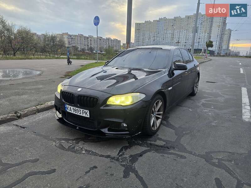 Седан BMW 5 Series 2011 в Киеве фото Седан BMW 5 Series 2011 в Киеве