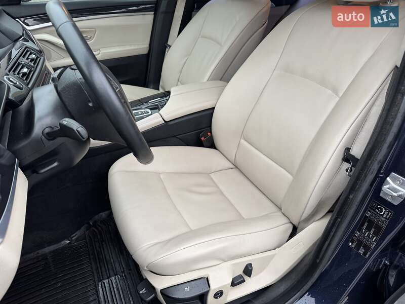 Седан BMW 5 Series 2012 в Ирпене